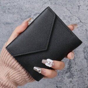 NWT, Black Fashionable Faux Leather Tri Fold Card Wallet